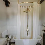 Palacio De Caranceja 4*