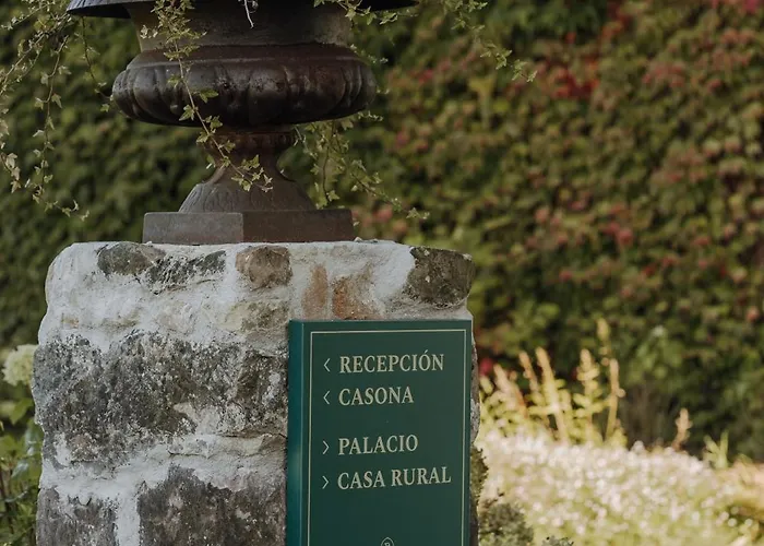 Palacio De Caranceja Reocín